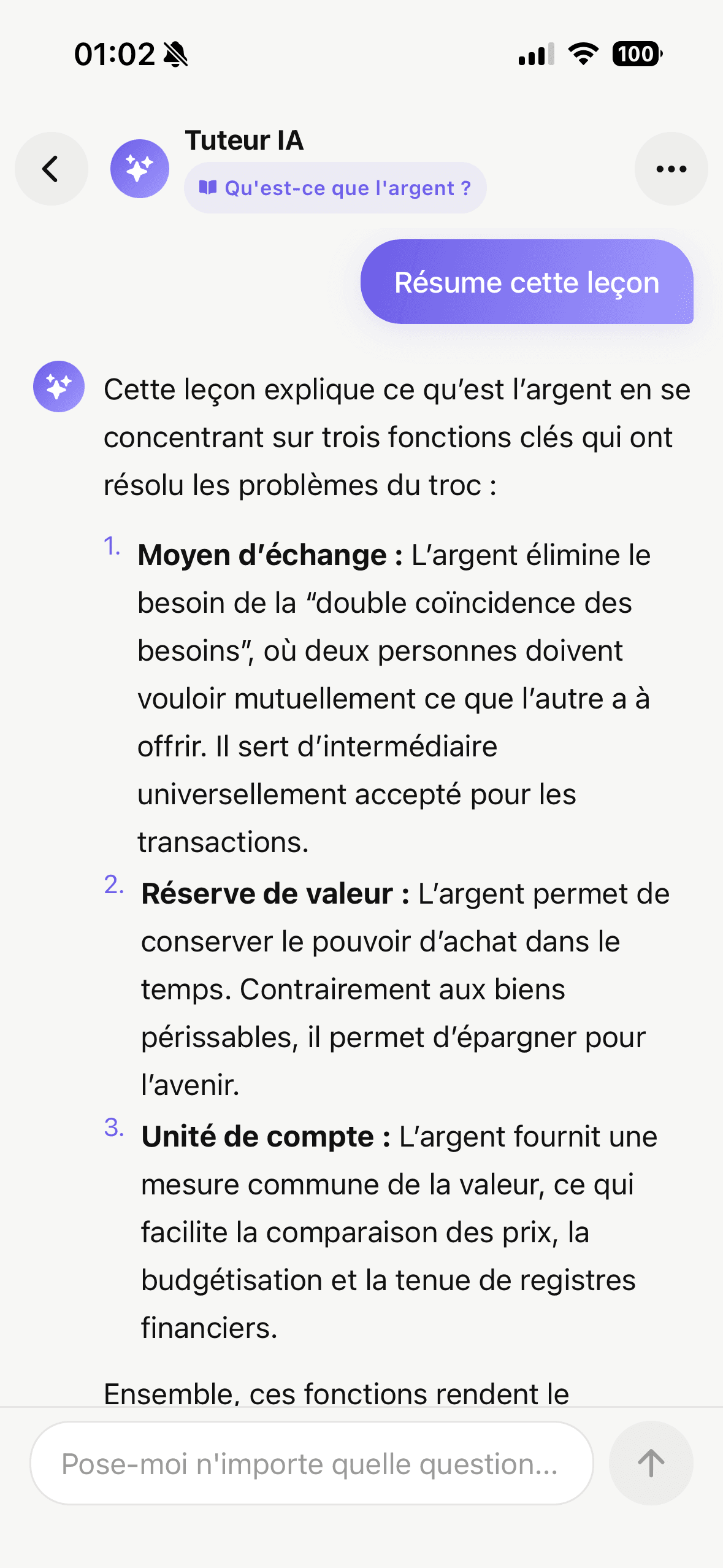 Écran de chat avec une conversation du Tuteur IA