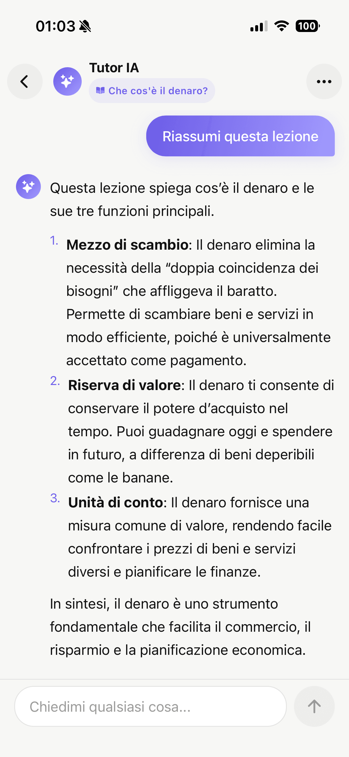 Schermata chat con una conversazione del Tutor IA